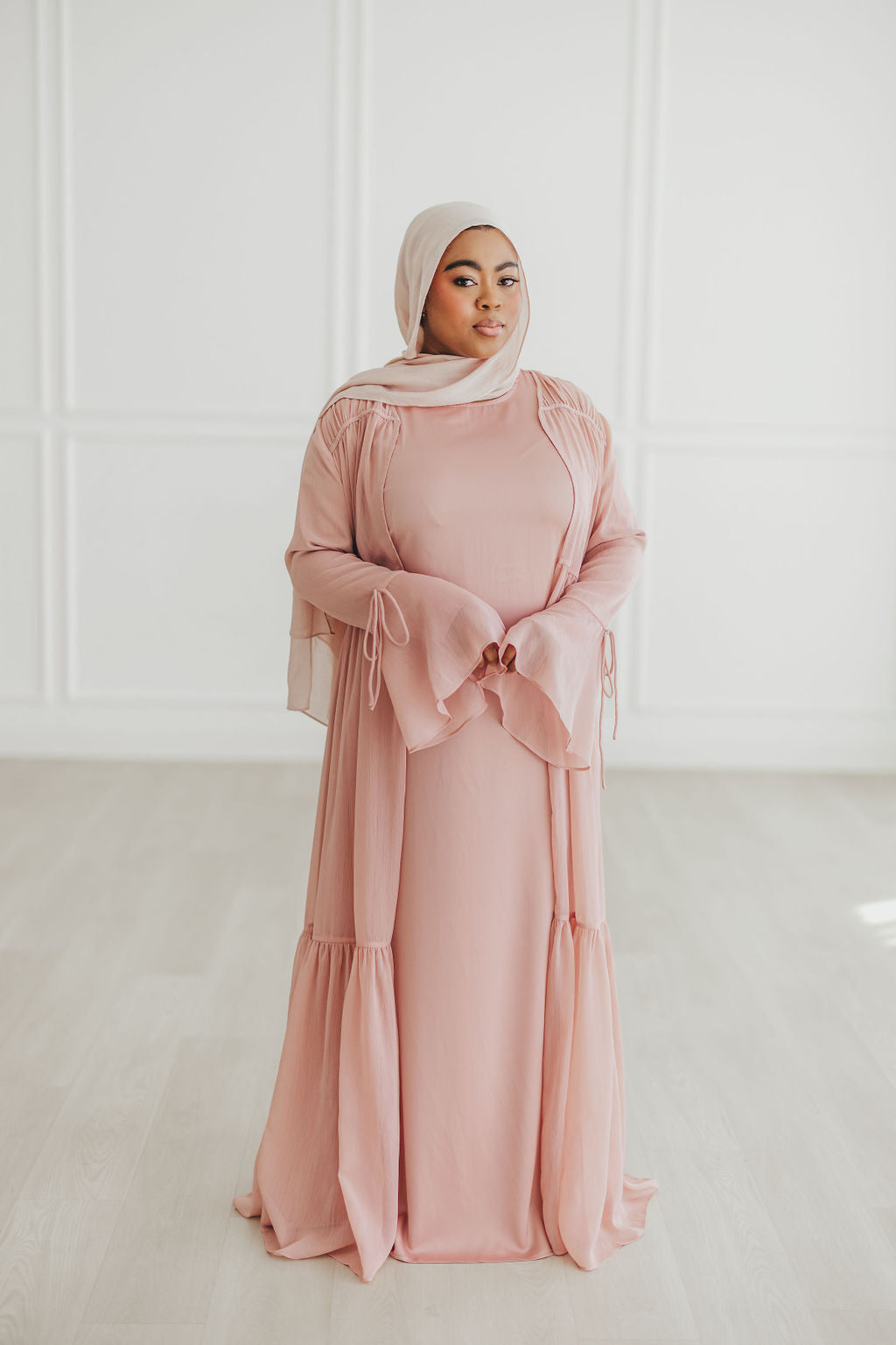 Sofia Abaya Set (Desert Rose)