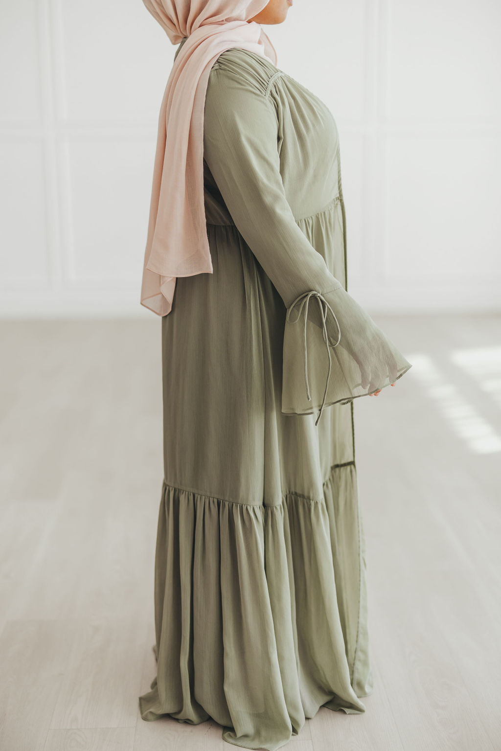 Sofia Abaya Set (Light Olive)