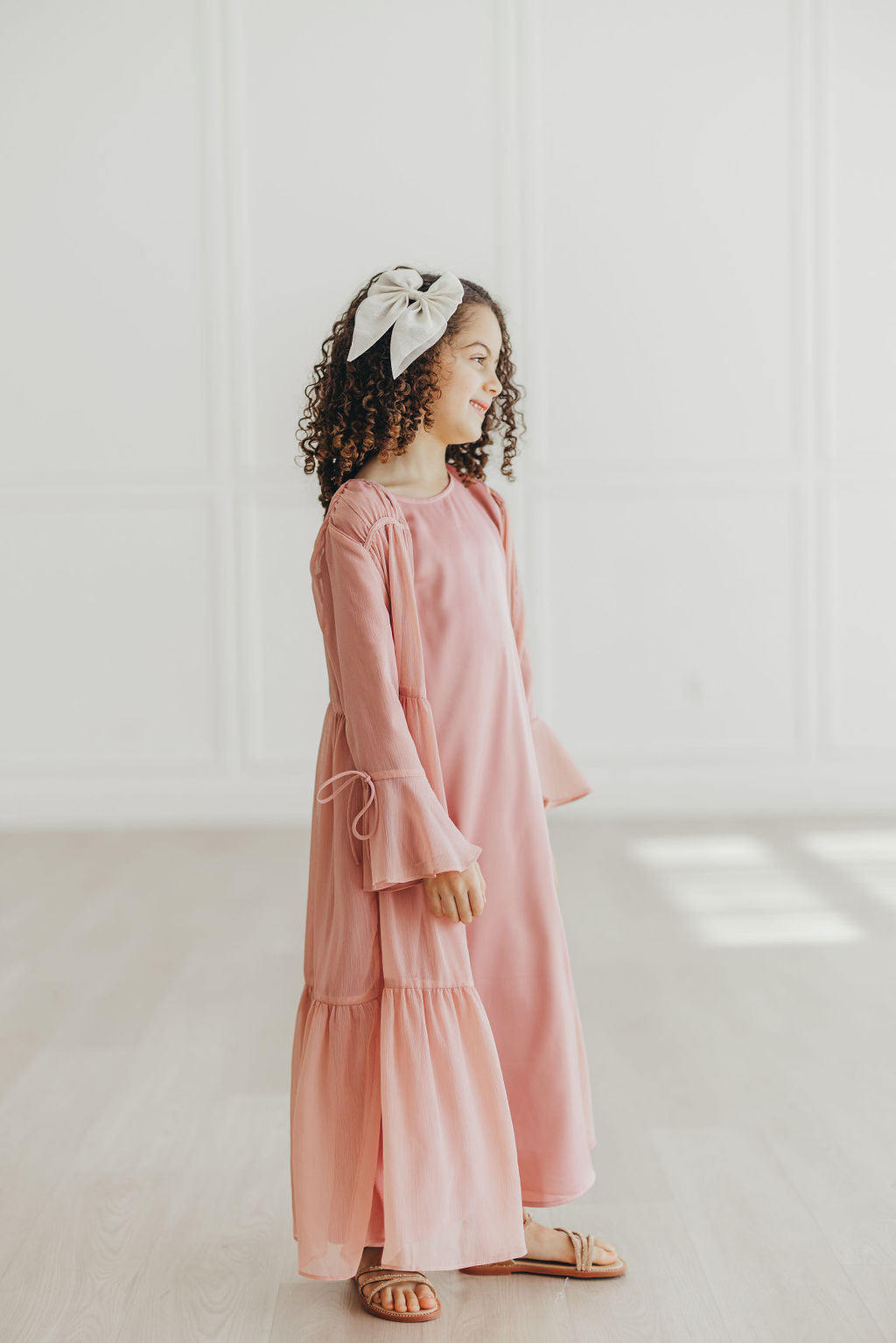 Sofia Girls Abaya Set (Desert Rose)