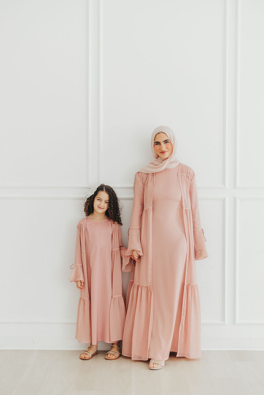 Sofia Girls Abaya Set (Desert Rose)