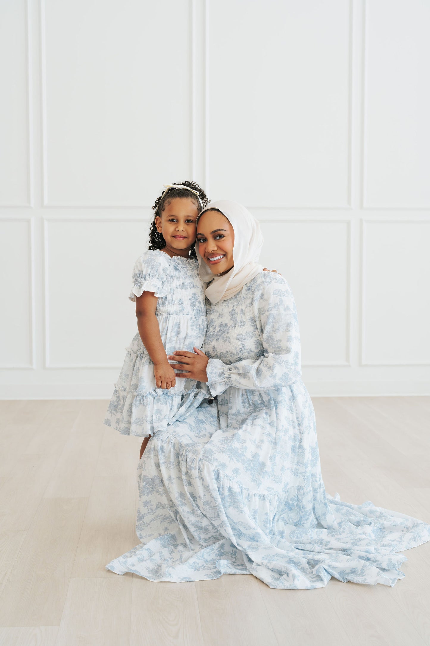 Garden of Noor (Dusty Blue)