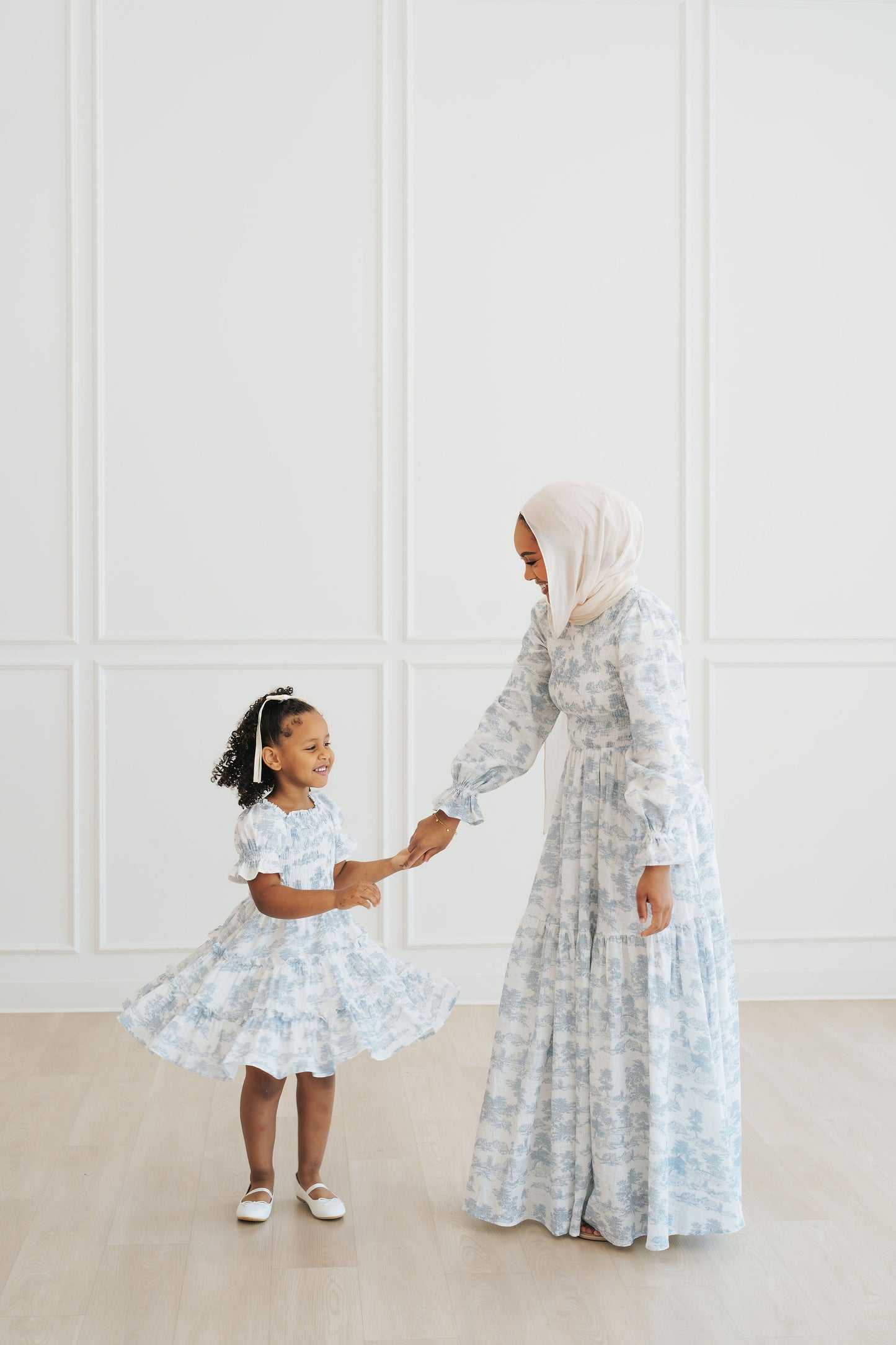 Garden of Noor (Dusty Blue)