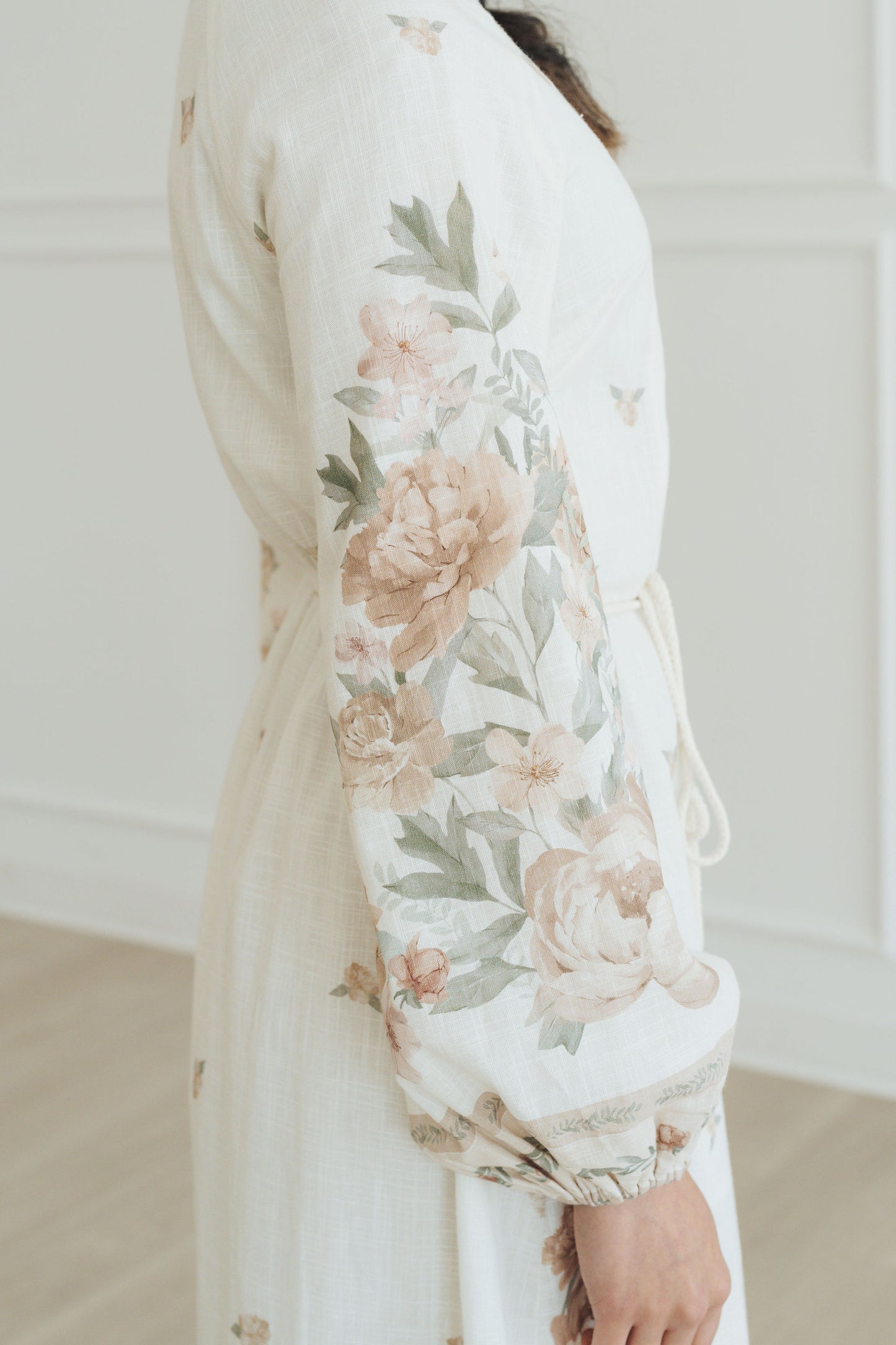 Lila (Muted Floral)