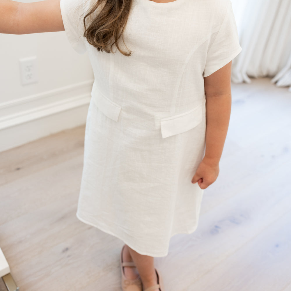 
                      
                        Mini Hana  (Off White)
                      
                    