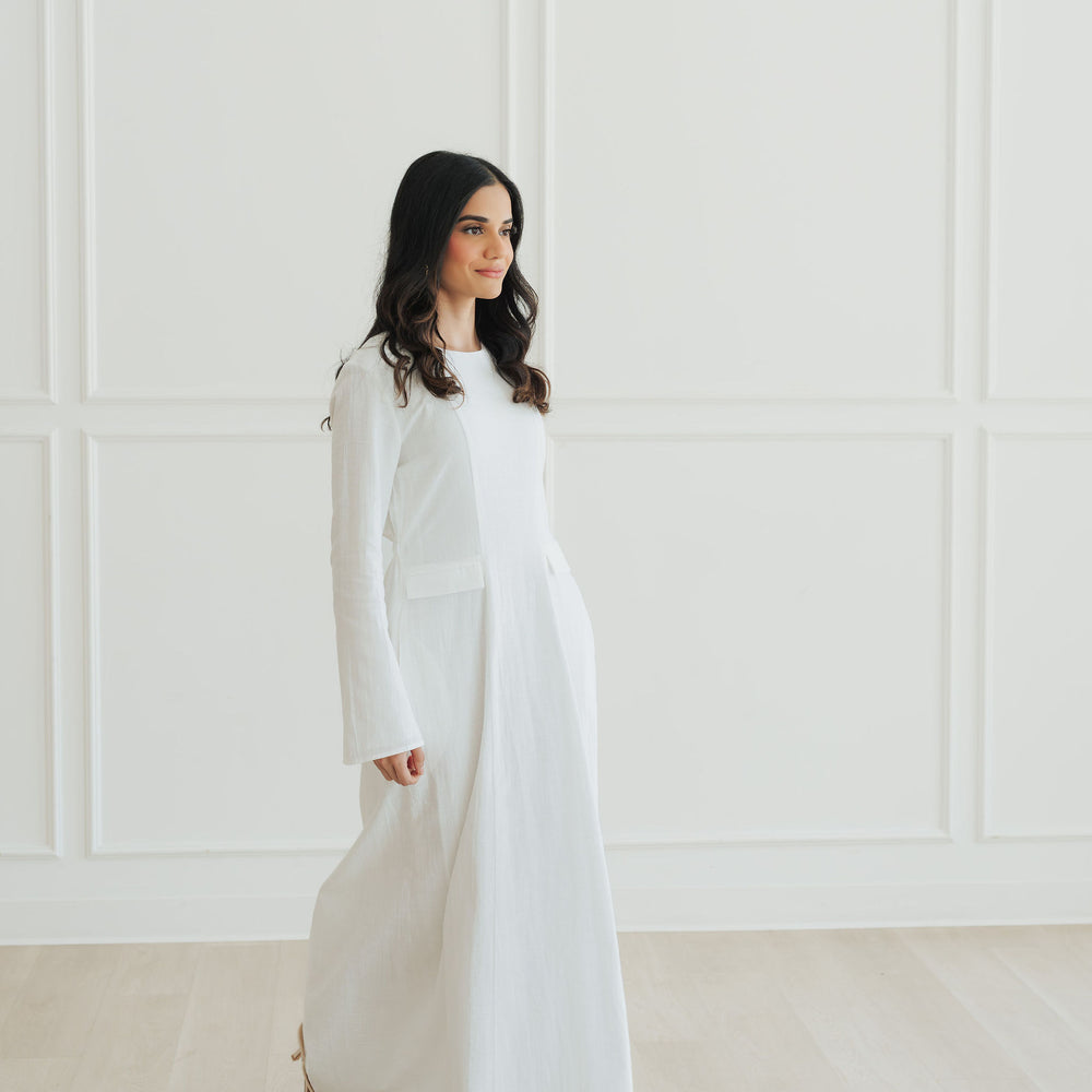 
                      
                        Hana (Off White)
                      
                    