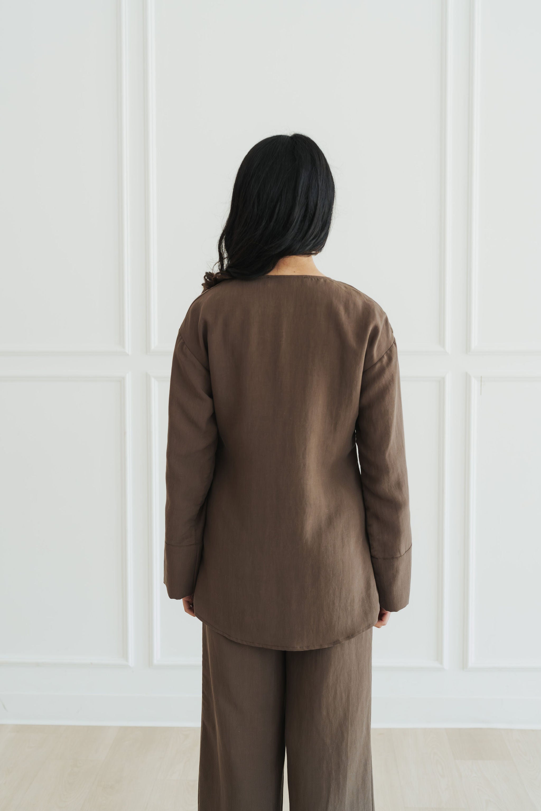 Edition ブラウン リネン セットアップ Zaina Top and Pant Set (Truffle) – Elaa The Label