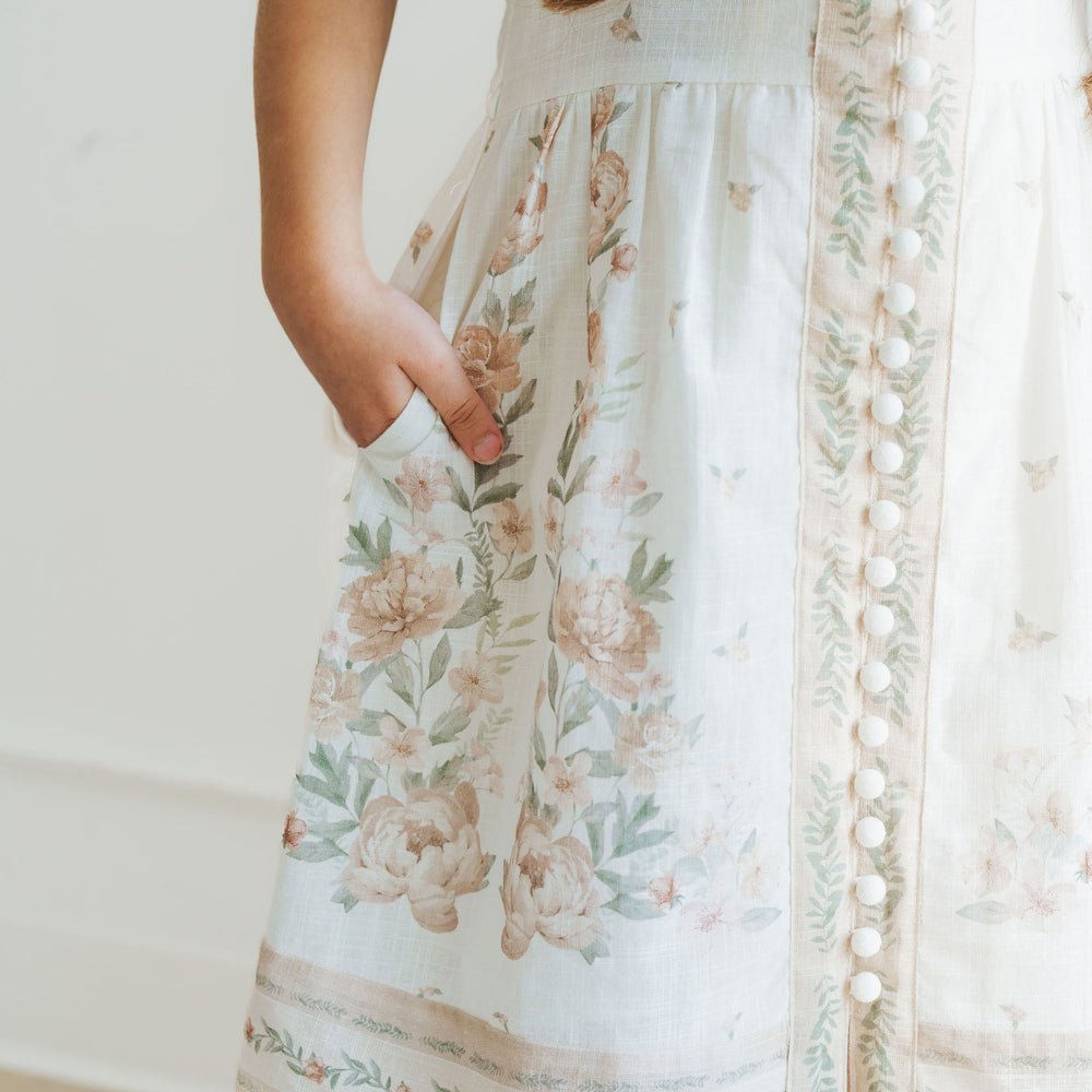 
                      
                        Mini Lila  (Muted Floral)
                      
                    