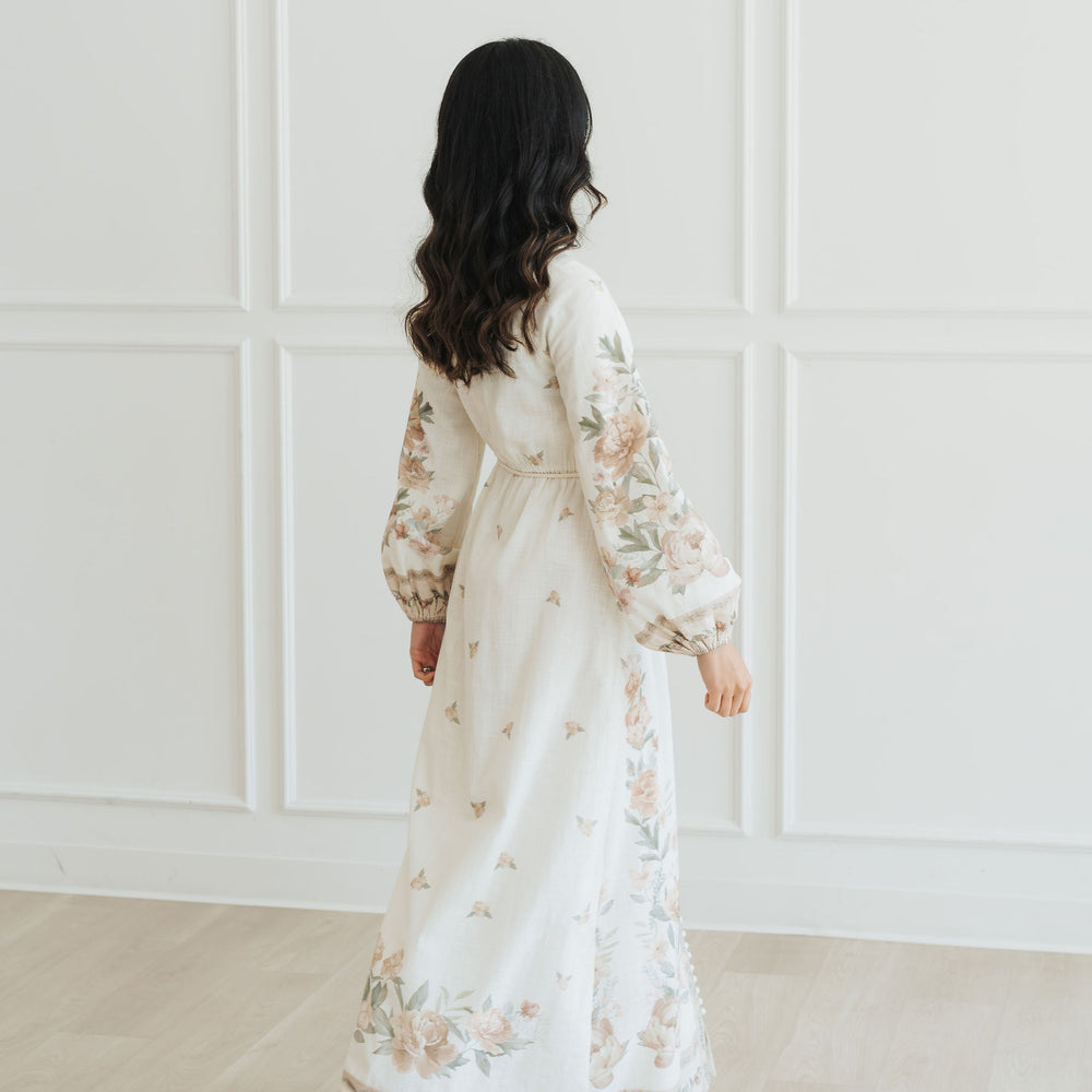 
                      
                        Lila (Muted Floral)
                      
                    