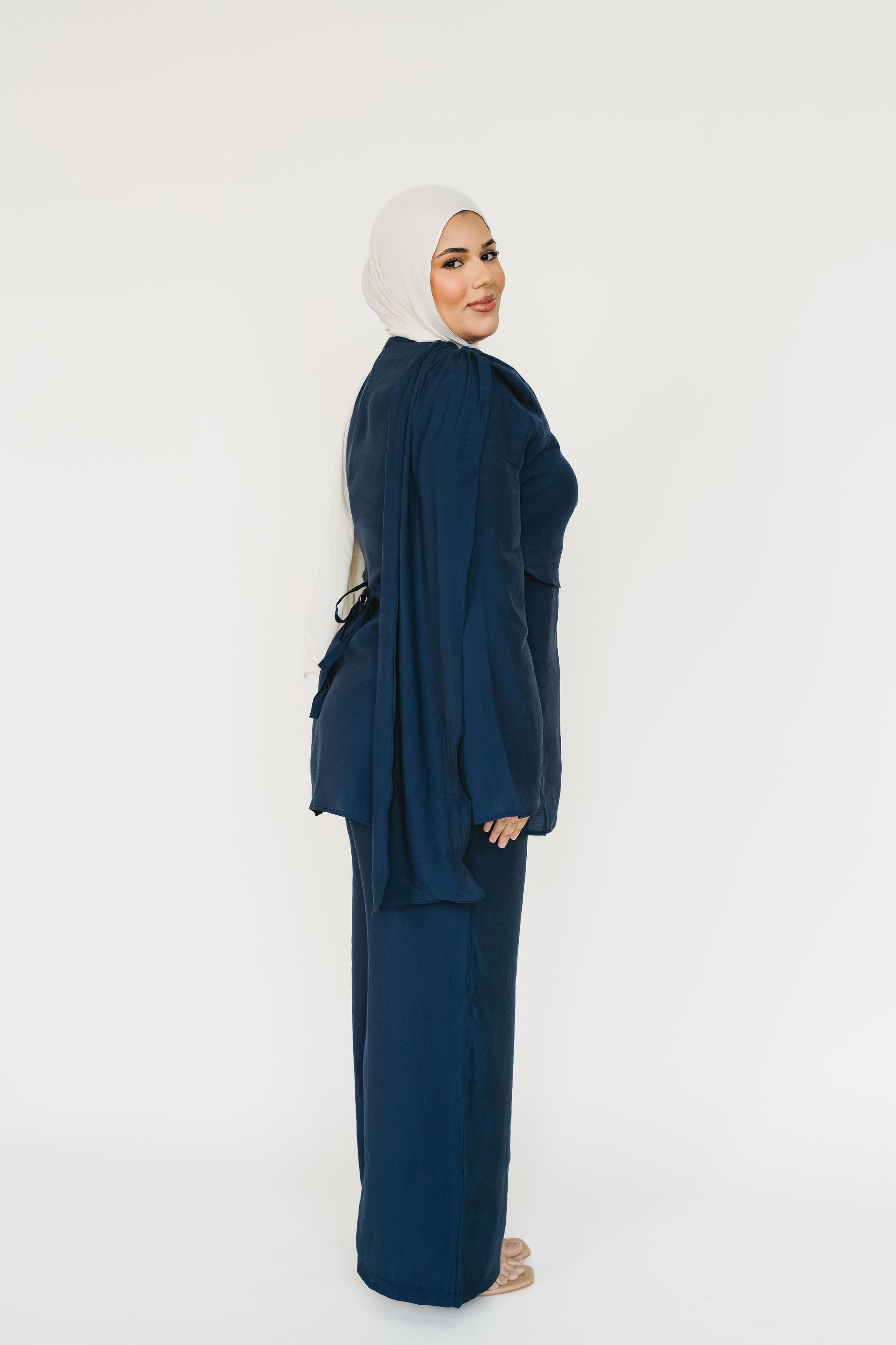 Mira Top & Pant Set (Navy) | SHIPS IN APPROX 3 WEEKS – Elaa The Label