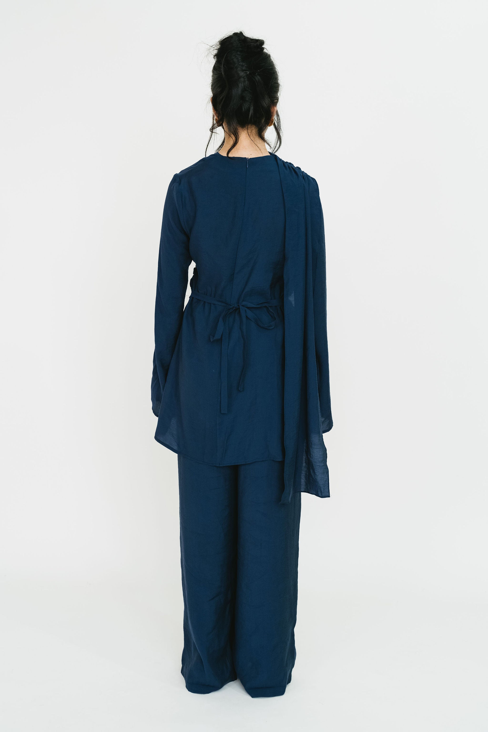 Mira Top & Pant Set (Navy) | SHIPS IN APPROX 3 WEEKS – Elaa The Label