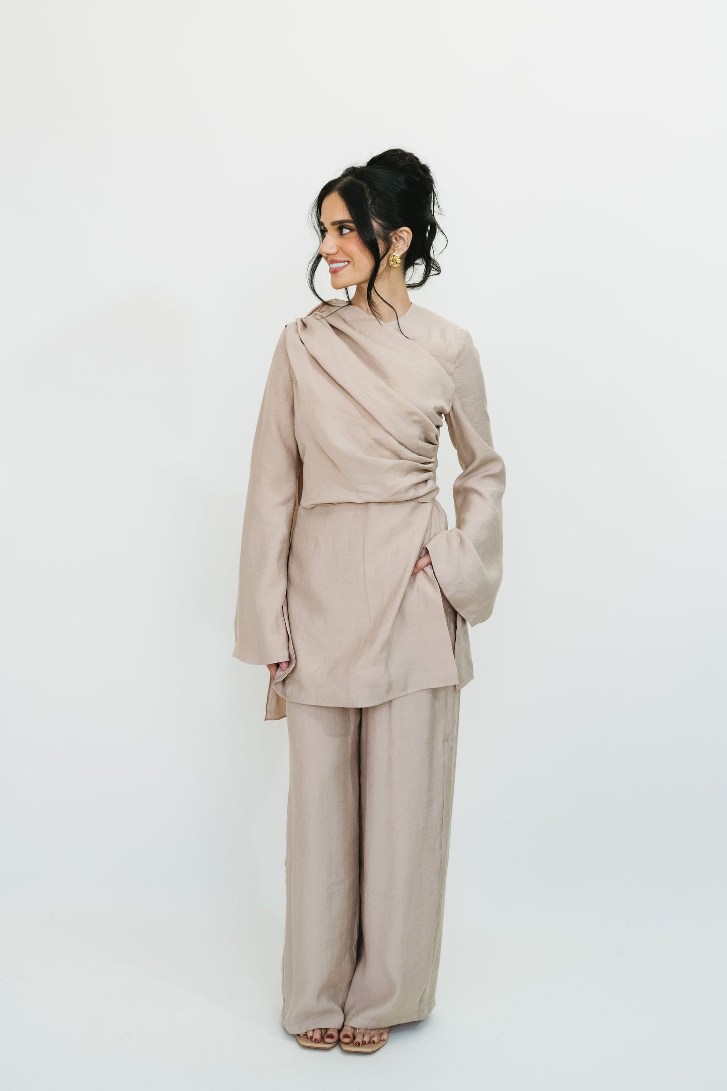 Mira Top & Pant Set (Dune) | SHIPS IN APPROX 3 WEEKS