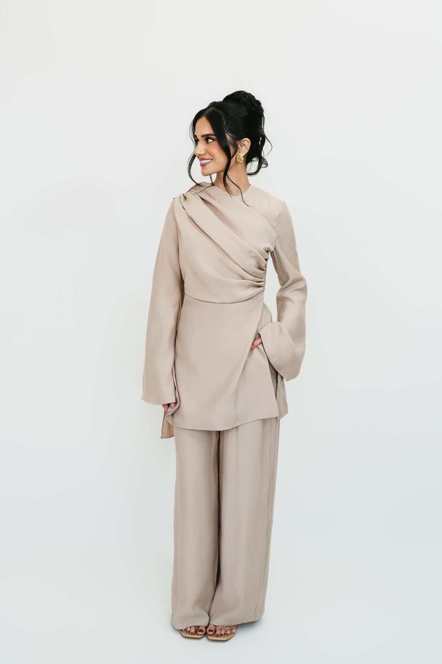 Mira Top & Pant Set (Dune) | SHIPS IN APPROX 3 WEEKS
